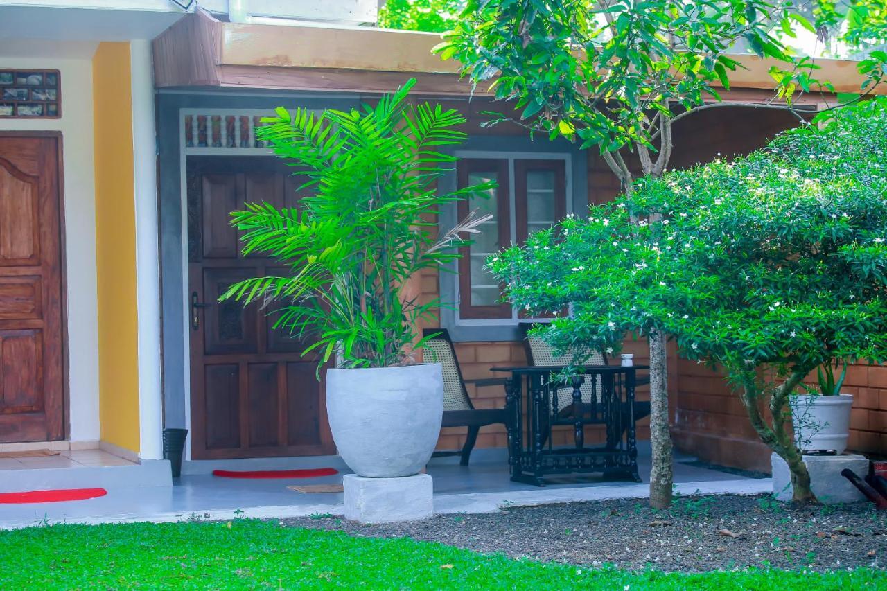 Greenery Lanka Villa Unawatuna Exterior photo