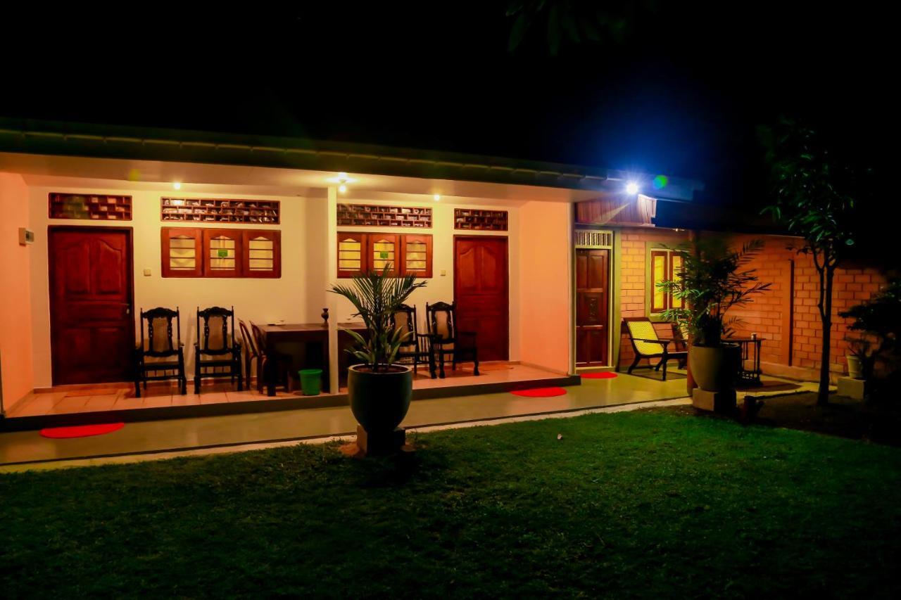 Greenery Lanka Villa Unawatuna Exterior photo